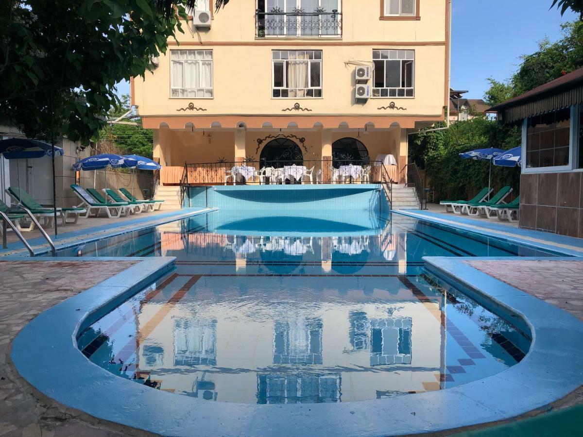 אנטליה Kromer Garden Hotel מראה חיצוני תמונה